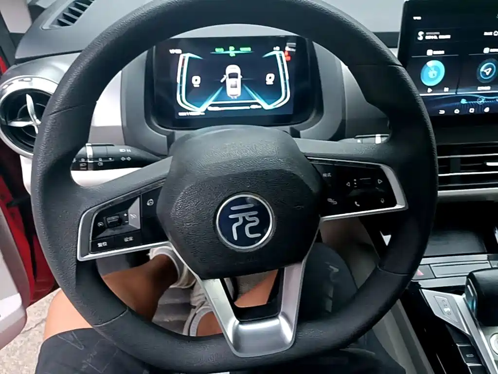 BYD Yuan Pro — миниатюра 11