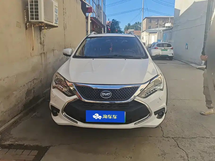 BYD Tang New Energy — миниатюра 2