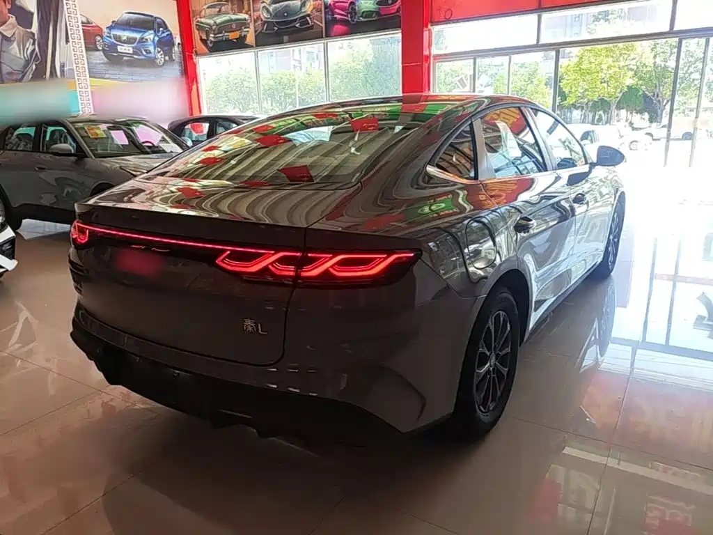 BYD Qin L L 2026 DM-i 128KM