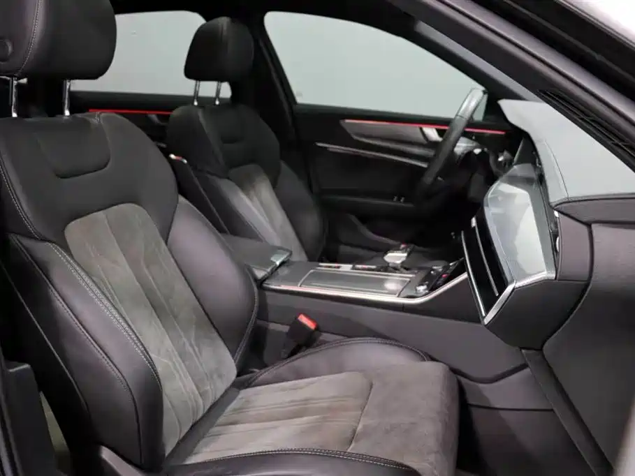 Audi A6L New Energy — миниатюра 7