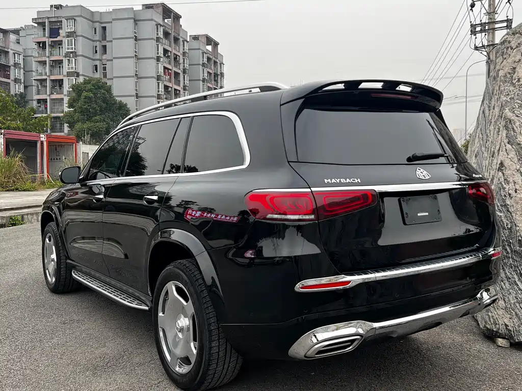 MERCEDES-BENZ GLS
