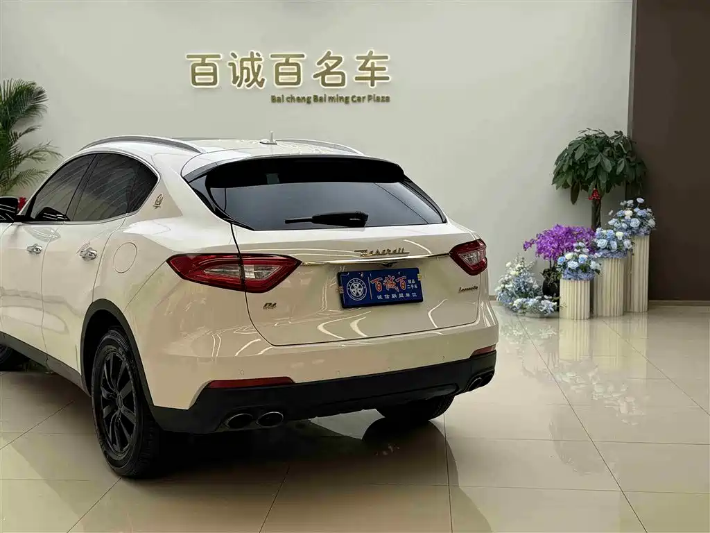 MASERATI LEVANTE