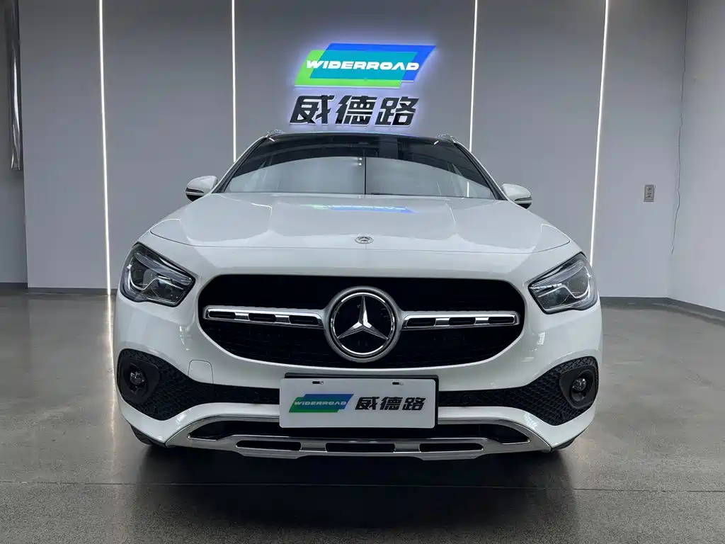 Mercedes-Benz GLA 2023 — фото 2