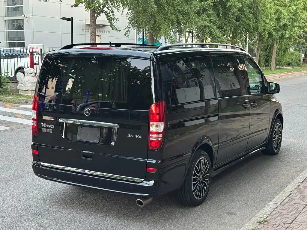 Mercedes-Benz Viano — миниатюра 6