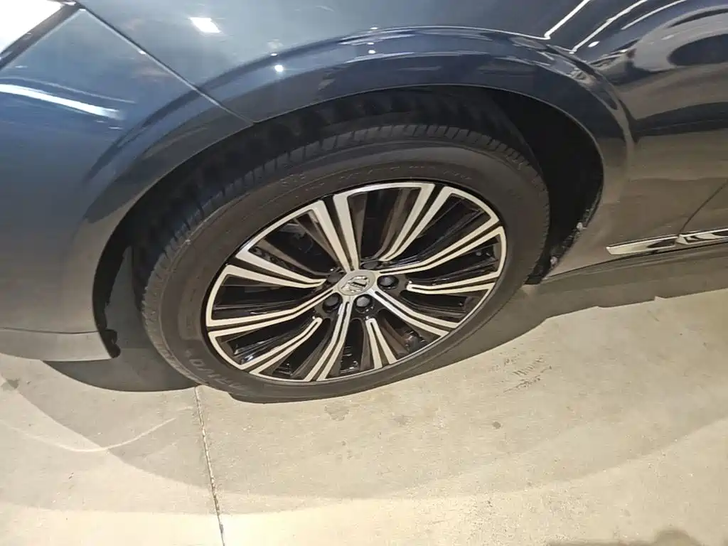 Volvo S90 — миниатюра 23