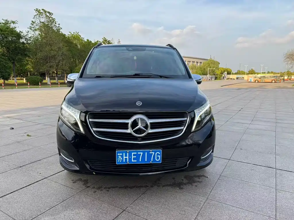 Mercedes-Benz V-Class V 2018 V 260 L Luxury Long Wheelbase VI