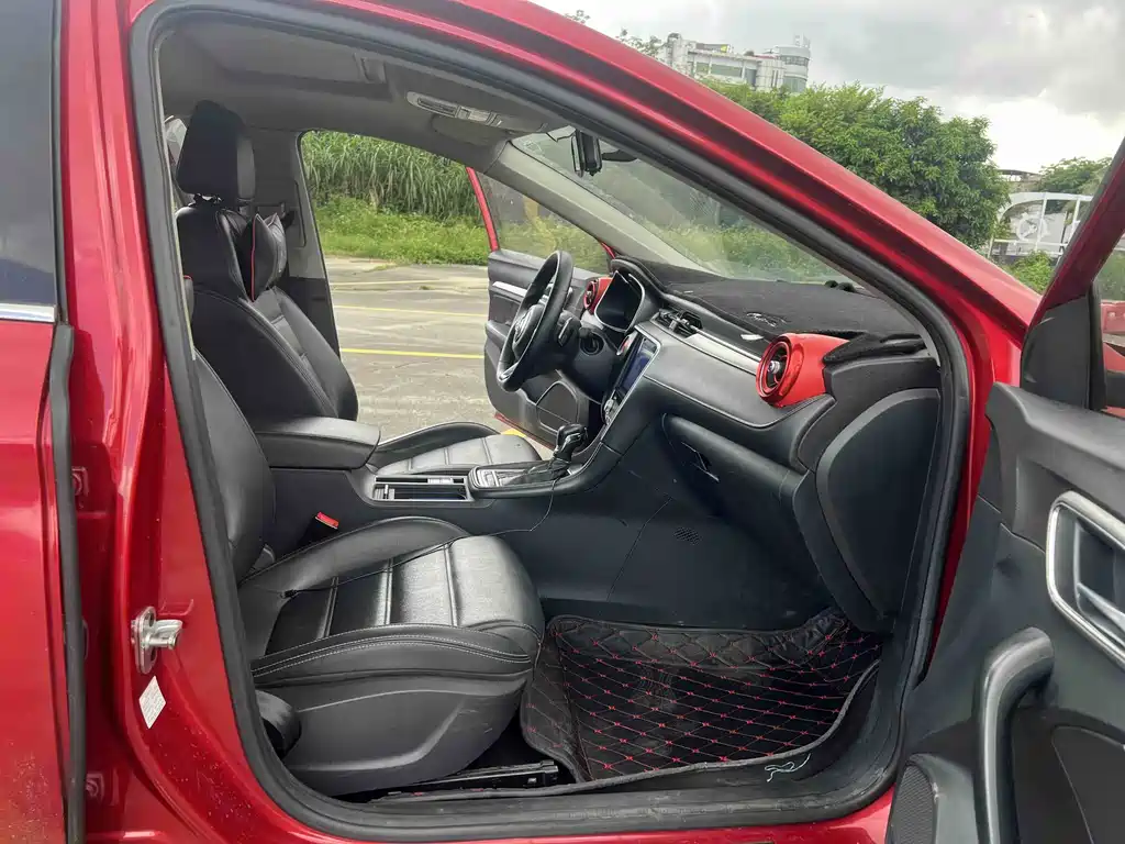 MG 6 2017 20T AT Luxury Smart Connect V