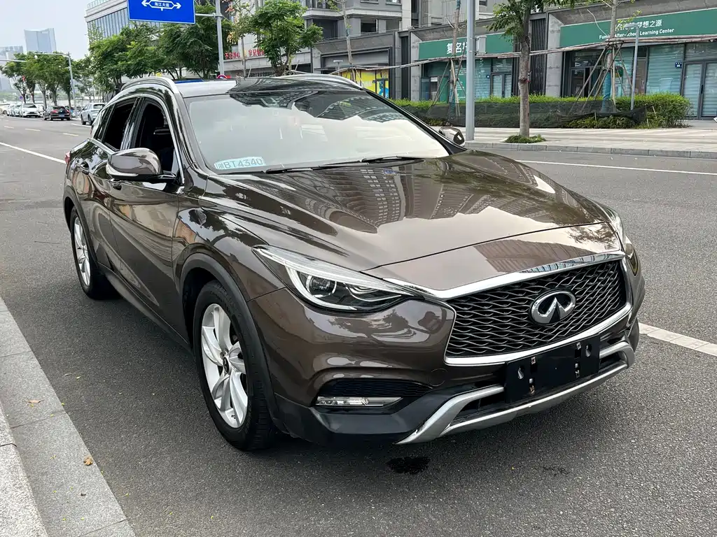 Infiniti QX30 — миниатюра 3