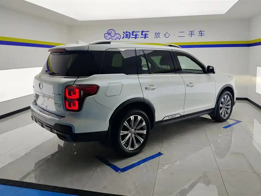 GAC TRUMPCHI GS8