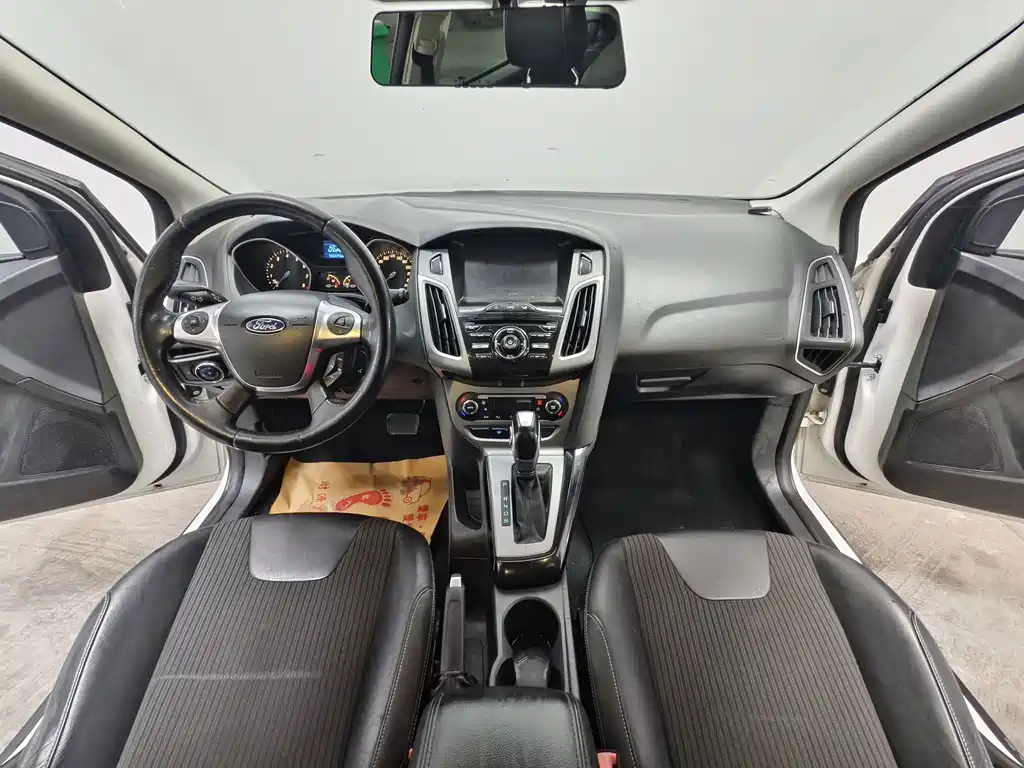 Ford Focus — миниатюра 9