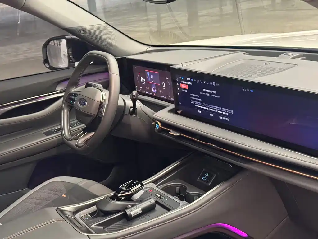 Ford Edge Edge L 2.0T EcoBoost 4WD 7-seat Supreme Type, фото 9