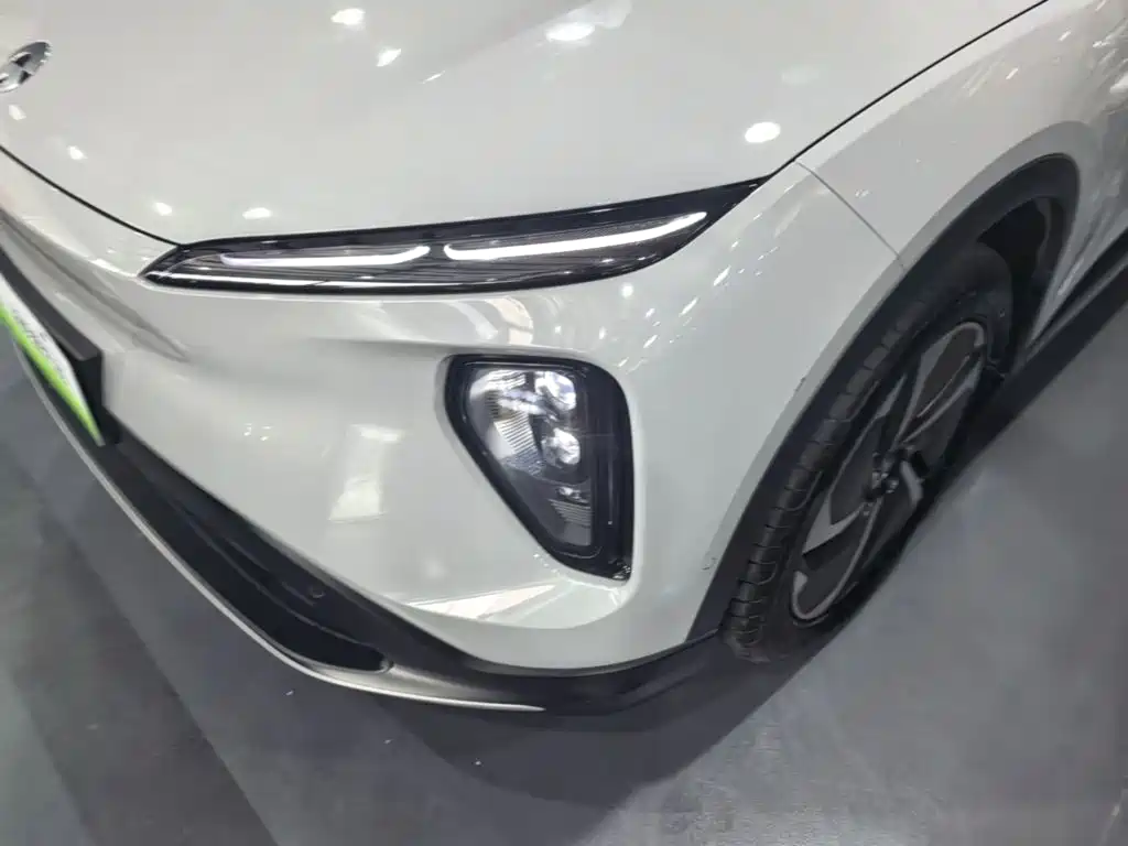 NIO ES6 — миниатюра 24