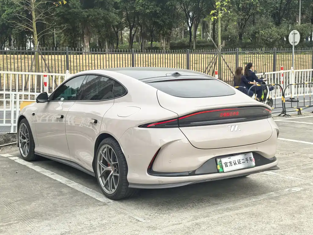 ZHIJI AUTOMOBILE ZHIJI L6