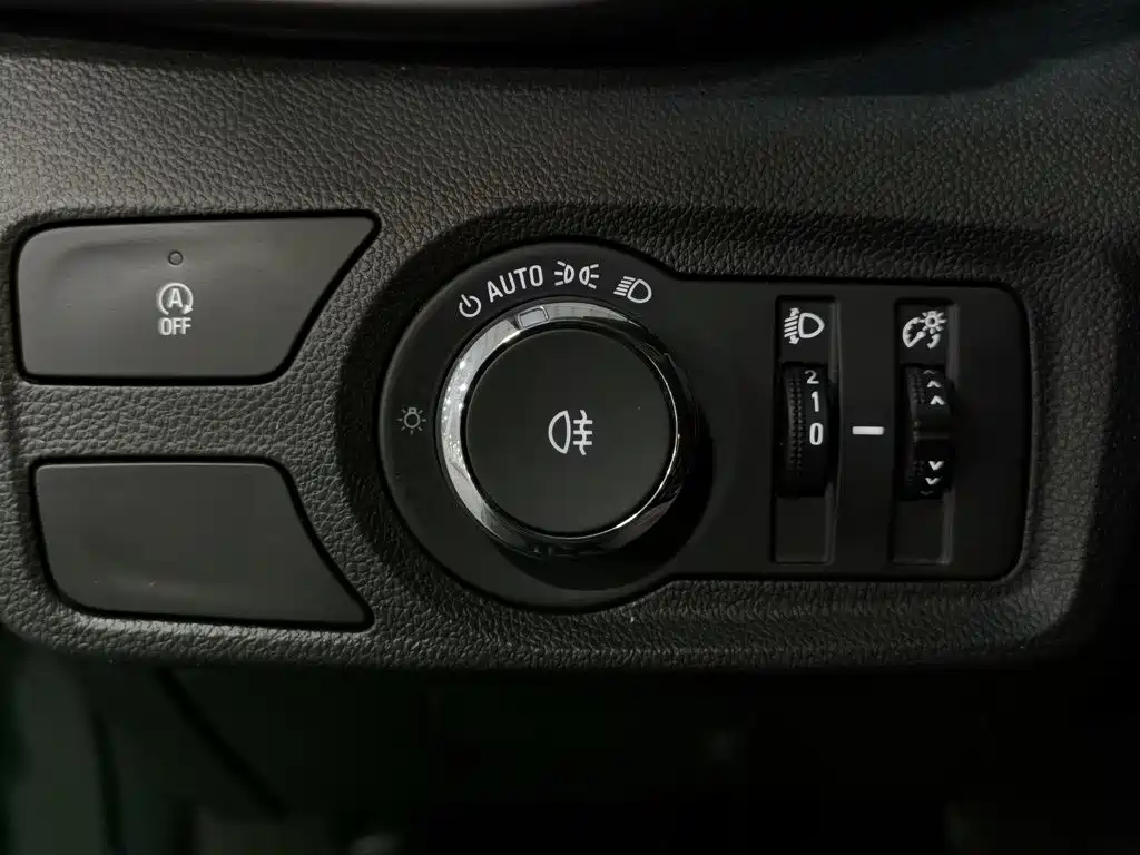 Chevrolet Volando — миниатюра 21