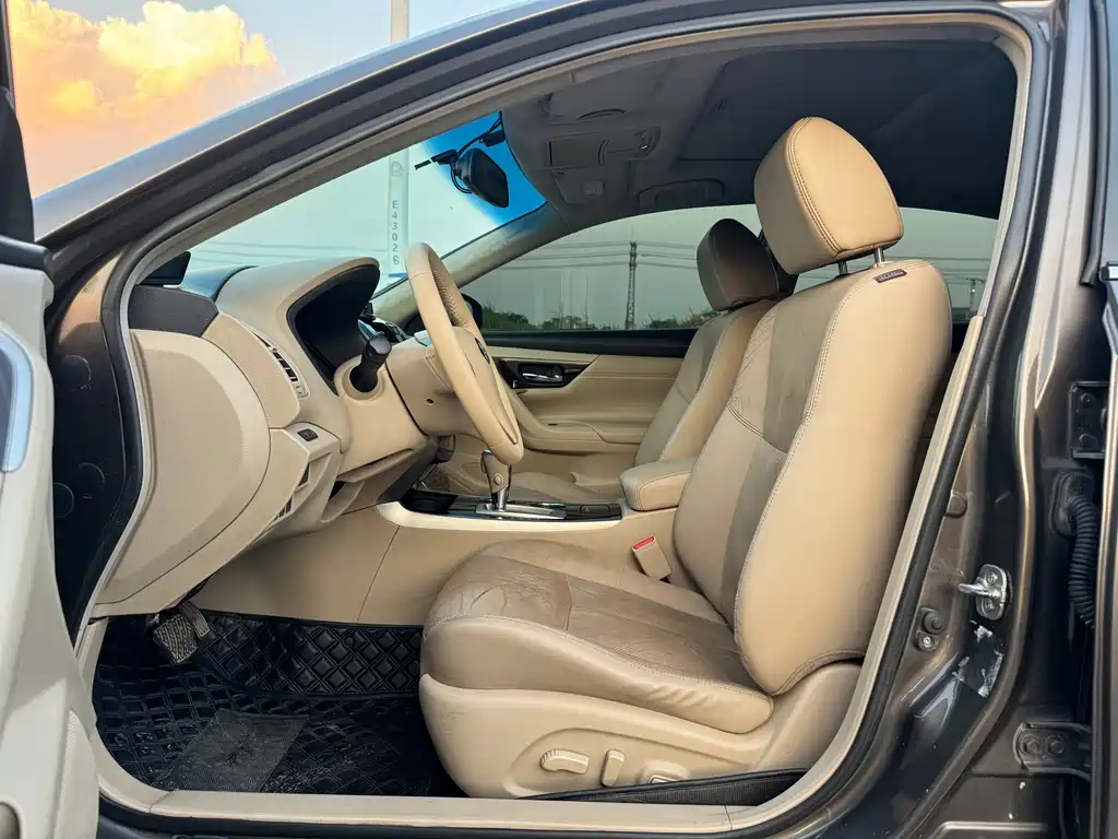 Nissan Teana — миниатюра 5