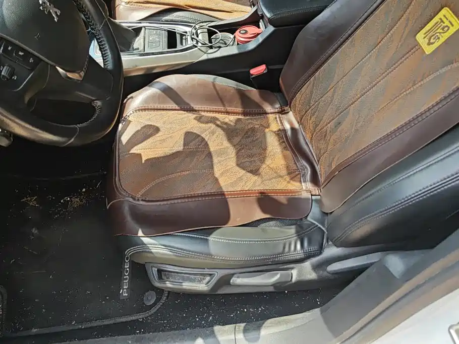 Peugeot 408 — миниатюра 9