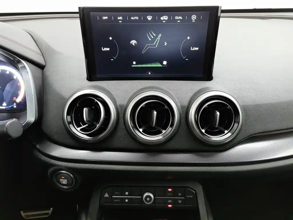 Wey Wey VV5 — миниатюра 12