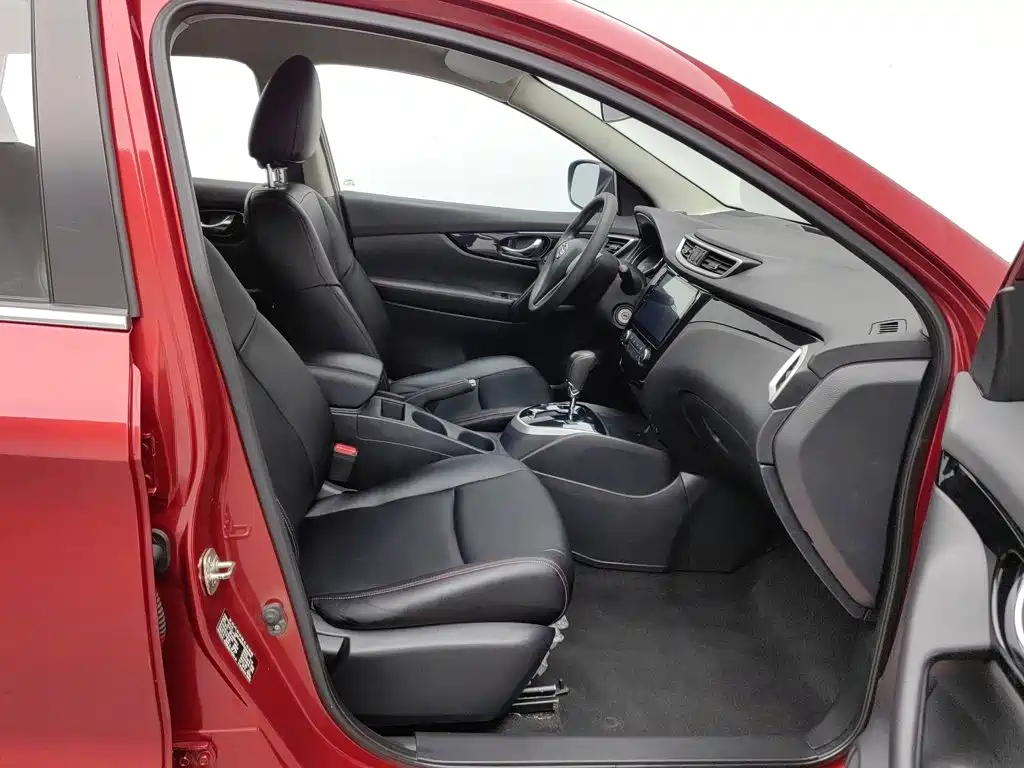 Nissan Qashqai — миниатюра 23