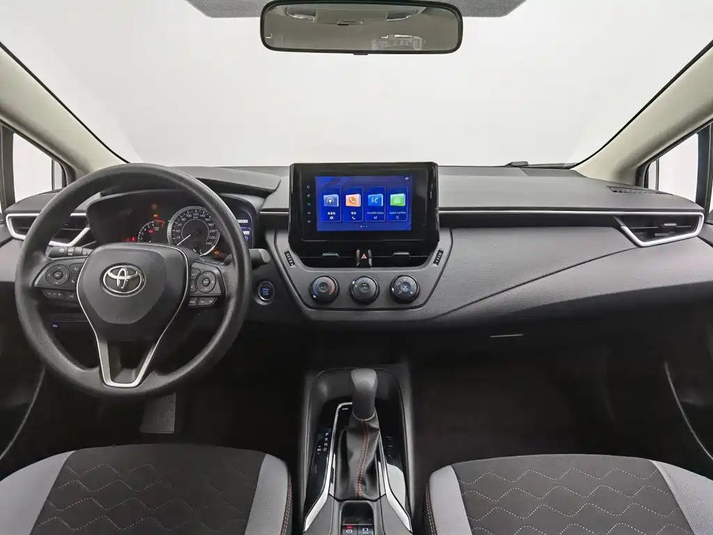 Toyota Corolla — миниатюра 5