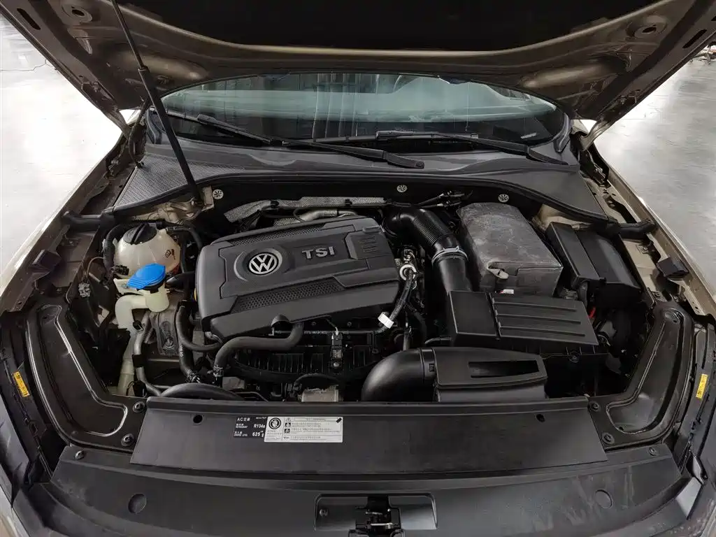 Volkswagen Passat 2017 330TSI DSG