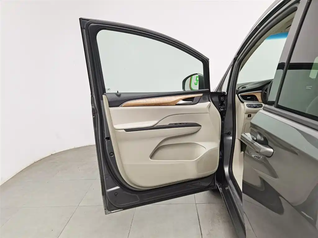 Buick GL8 2018 ES 28T Comfort VI