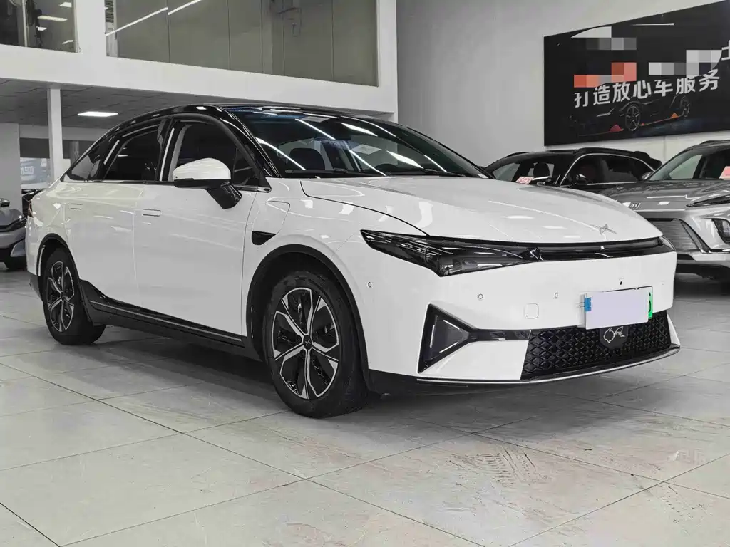 XPeng P5 — миниатюра 3