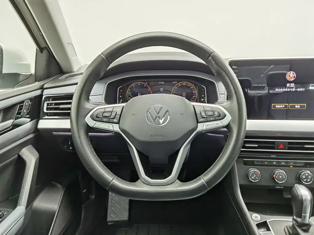 Volkswagen Lavida — миниатюра 11
