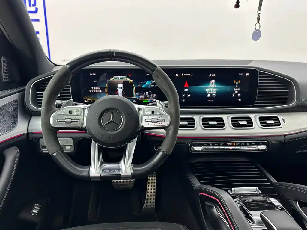 Mercedes-Benz GLE AMG — миниатюра 22