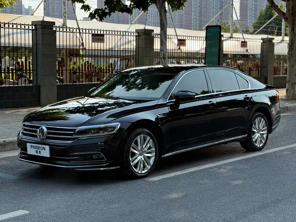 Volkswagen Phideon