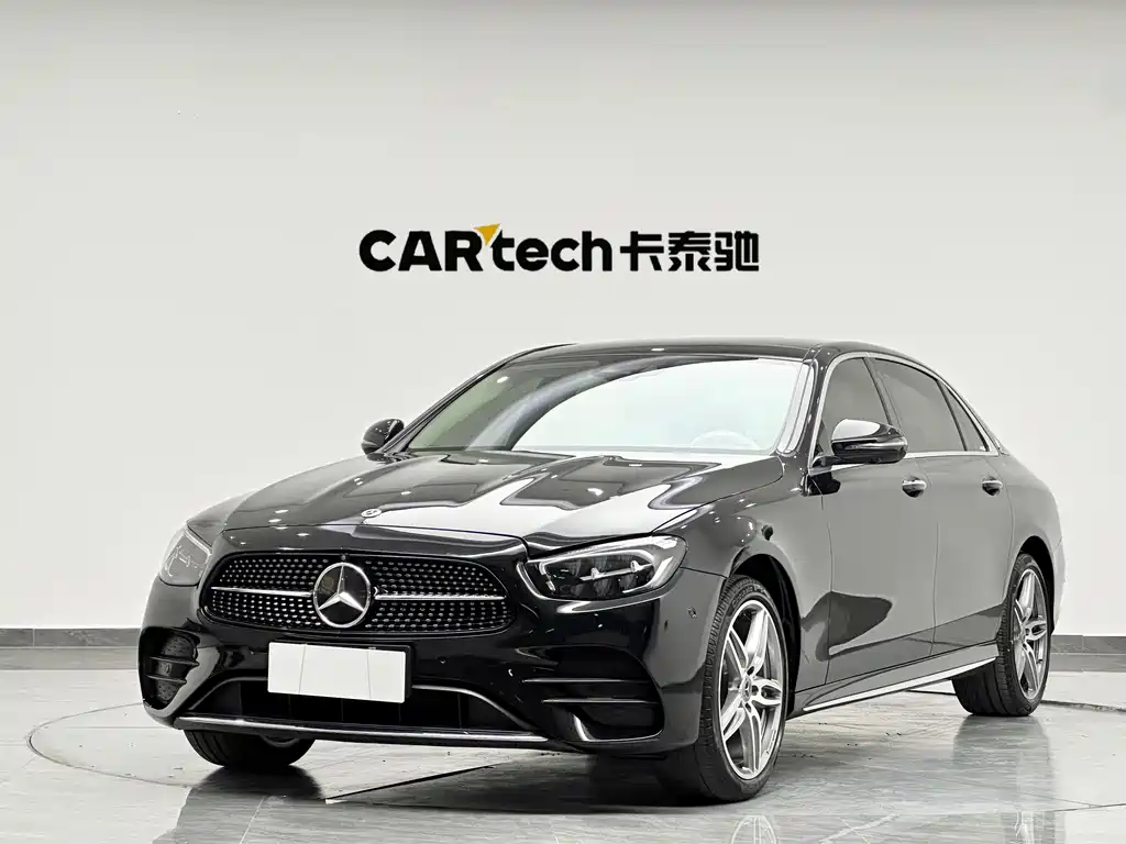 Mercedes-Benz E-Class 2022