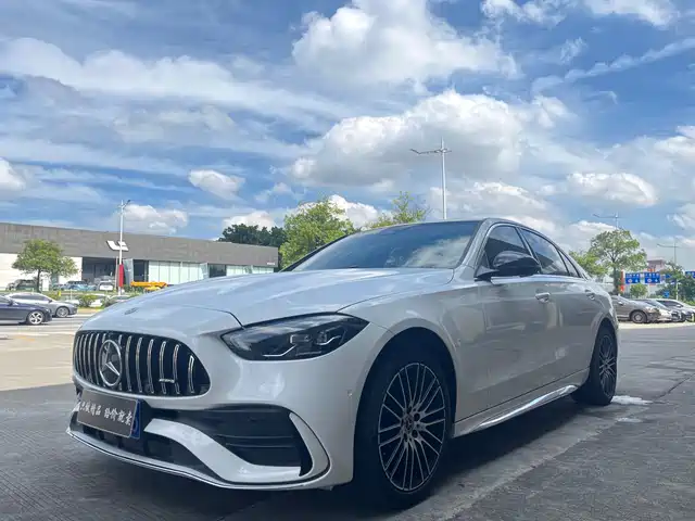 MERCEDES-BENZ  C CLASS 2023