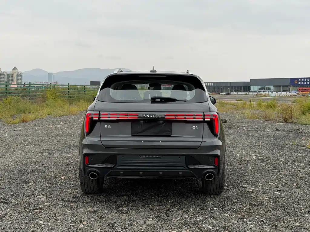 Lynk & Co 01 — миниатюра 5