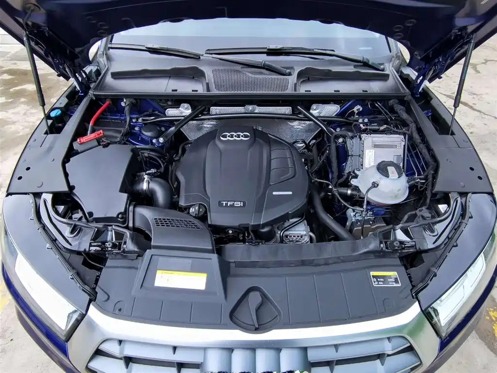 Audi Q5L 2018 40 TFSI Fashion V
