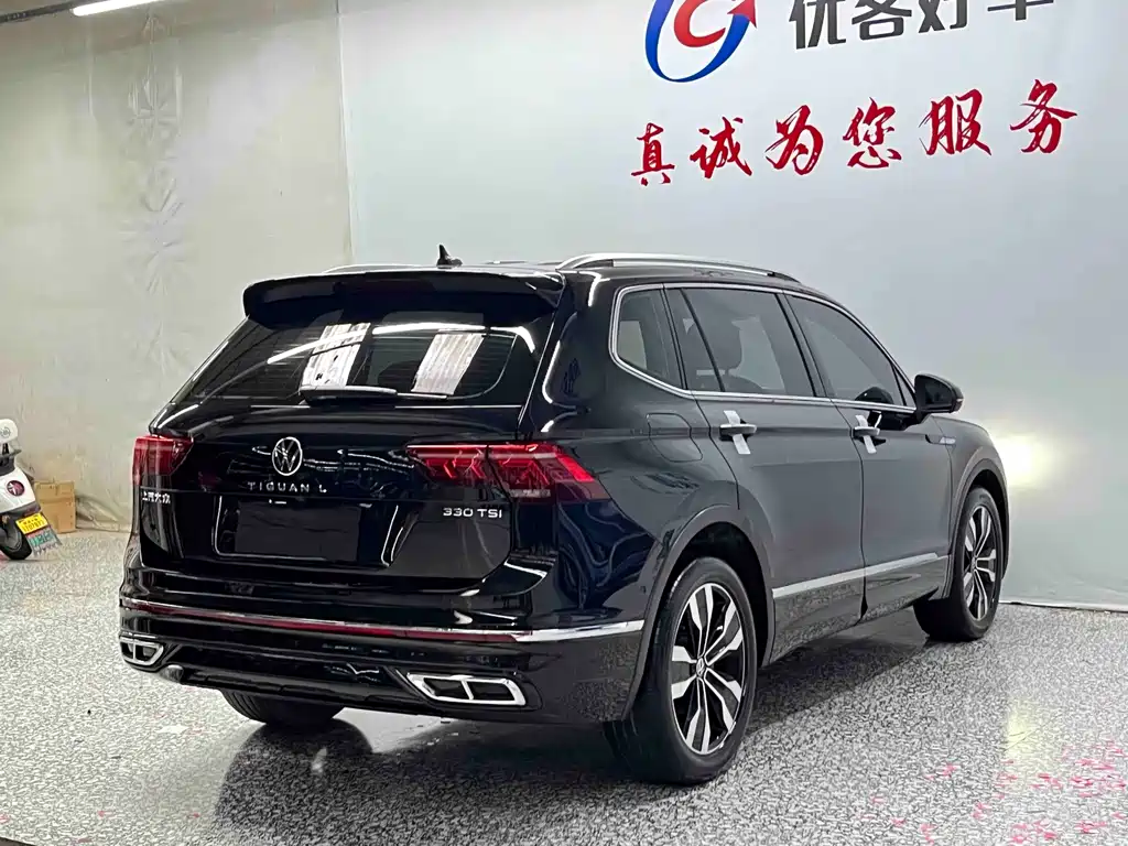 Volkswagen Tiguan L — миниатюра 18