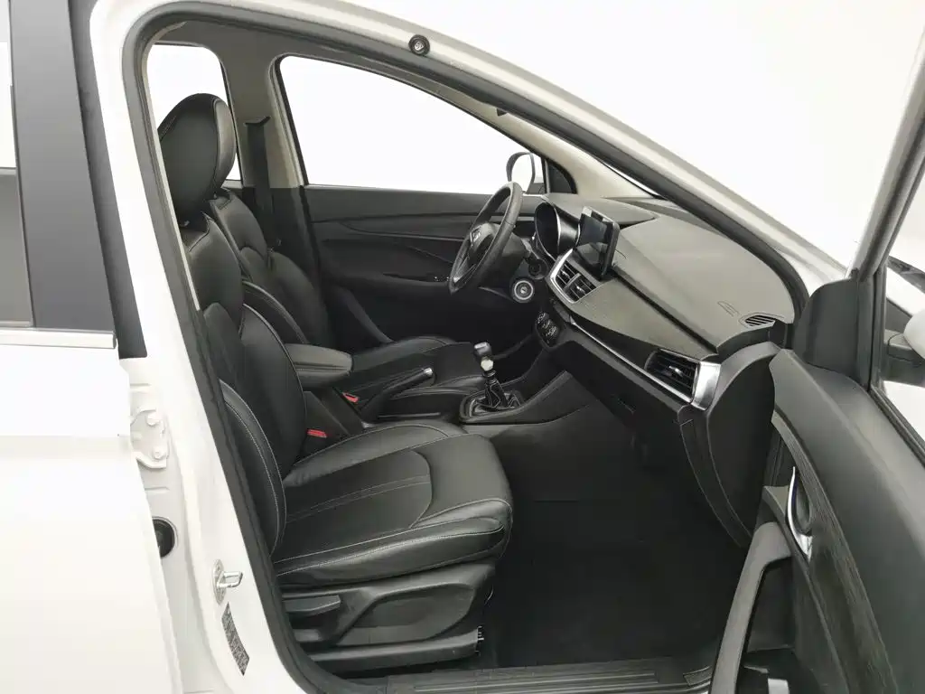Baojun 360 — миниатюра 23