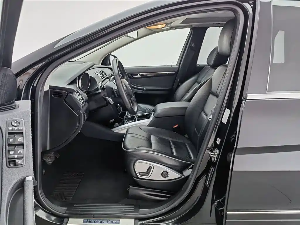 Mercedes-Benz R 2017 R 400 4MATIC