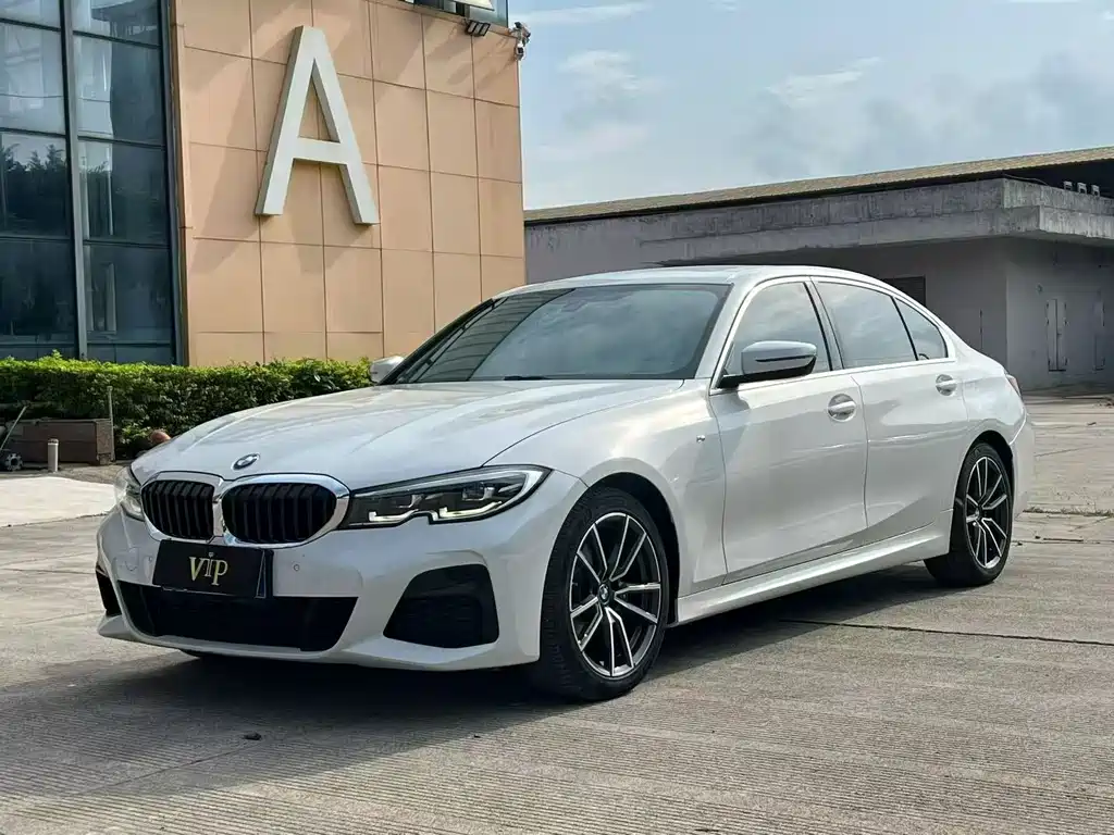 Купить BMW 3 Series