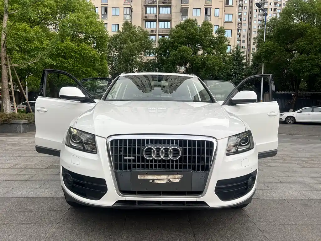 Audi Q5 2011 2.0TFSI Comfort Type