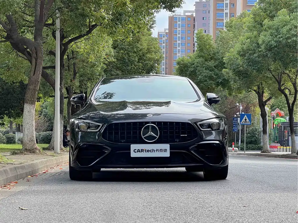 MERCEDES-BENZ AMG GT