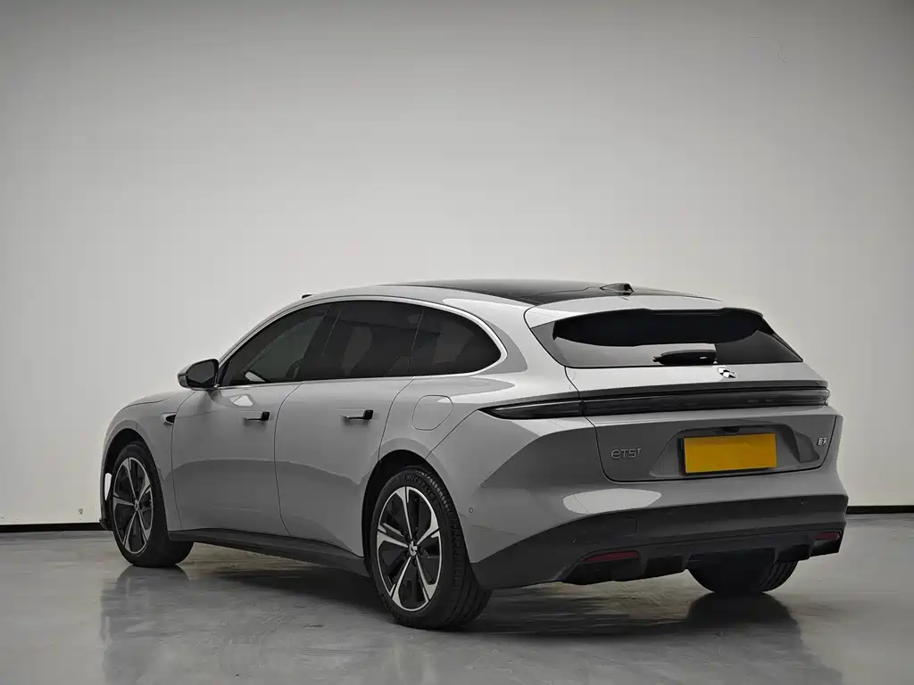 NIO NIO ET5T
