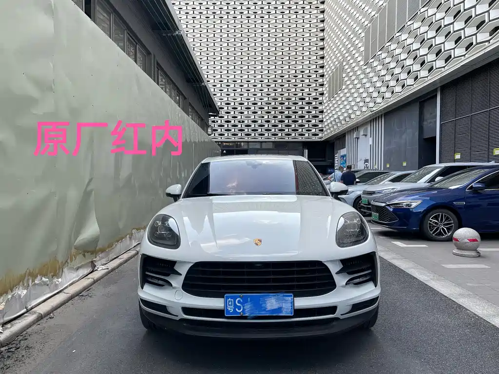 Купить Porsche Macan
