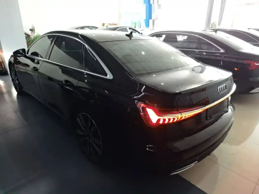 Audi A6L 2022 45 TFSI quattro