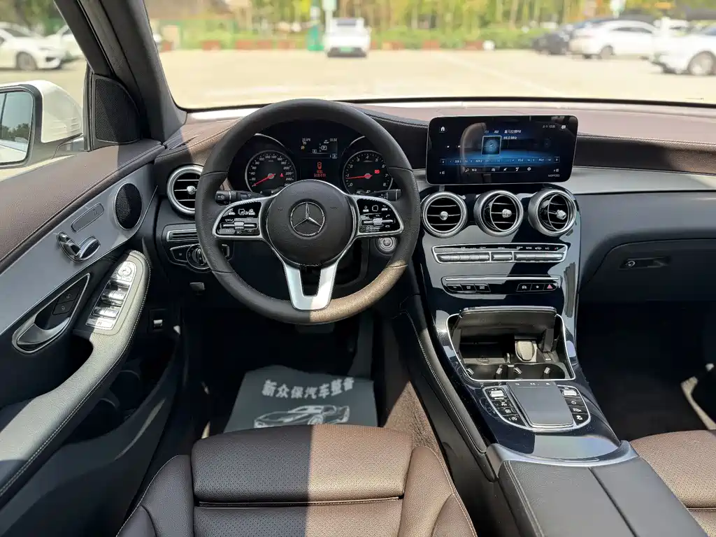 Mercedes-Benz GLC 2020 GLC 260 L 4MATIC