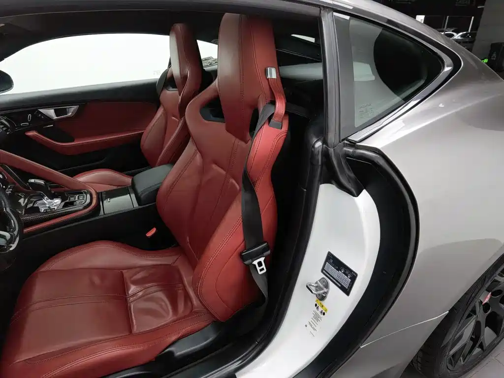 Jaguar F-TYPE — миниатюра 15
