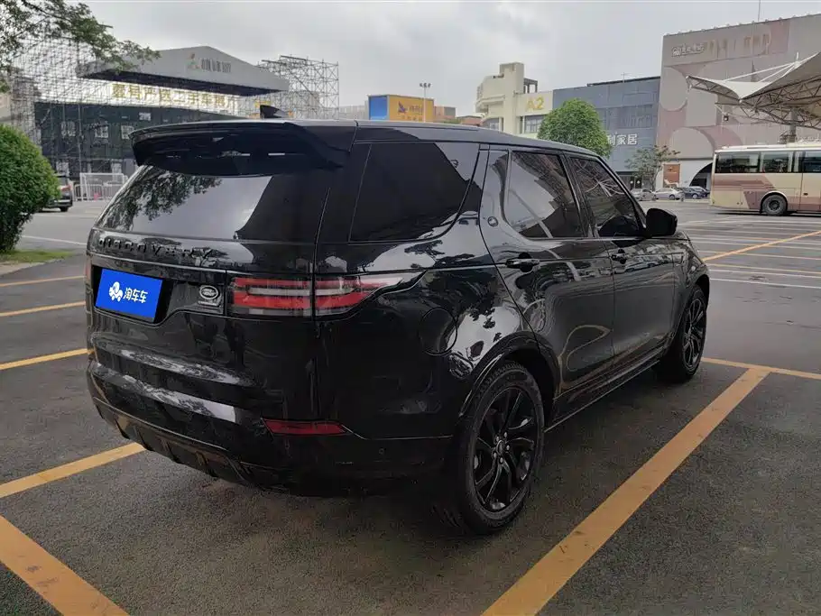 Land Rover Discovery 2020 2.0T 30