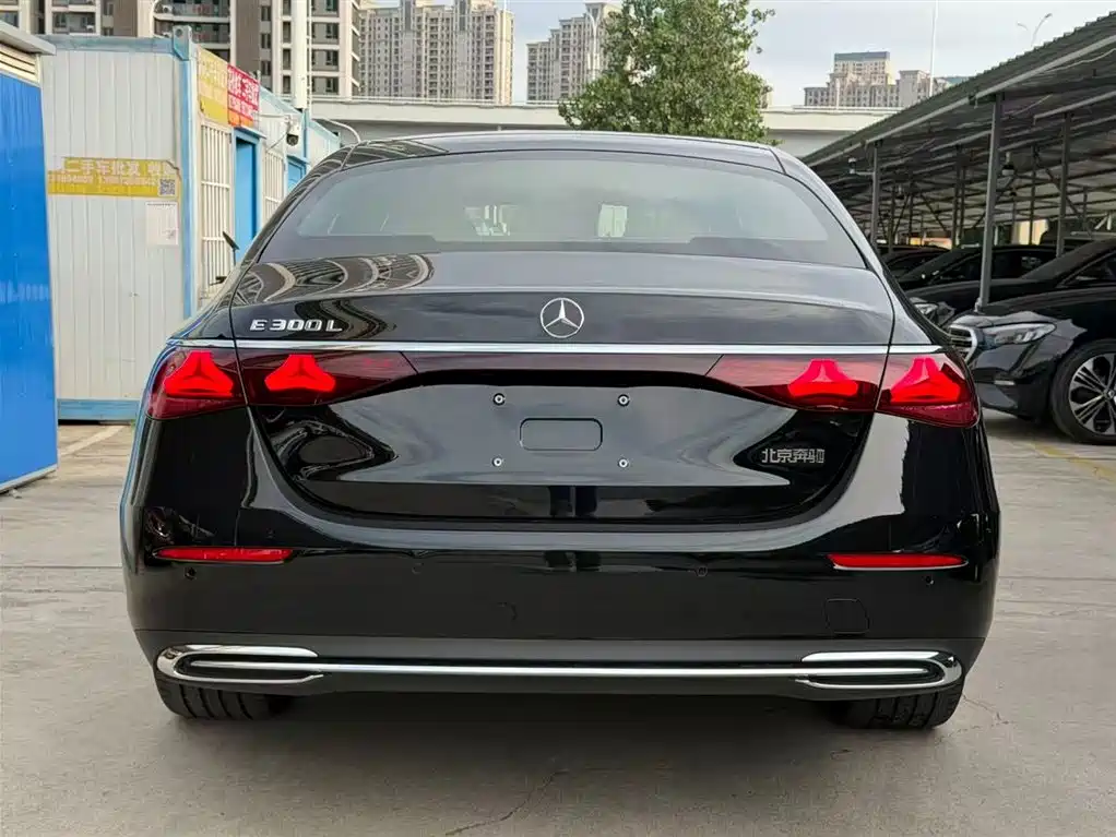 Mercedes-Benz E-Class E 2026 E 300 L Luxury