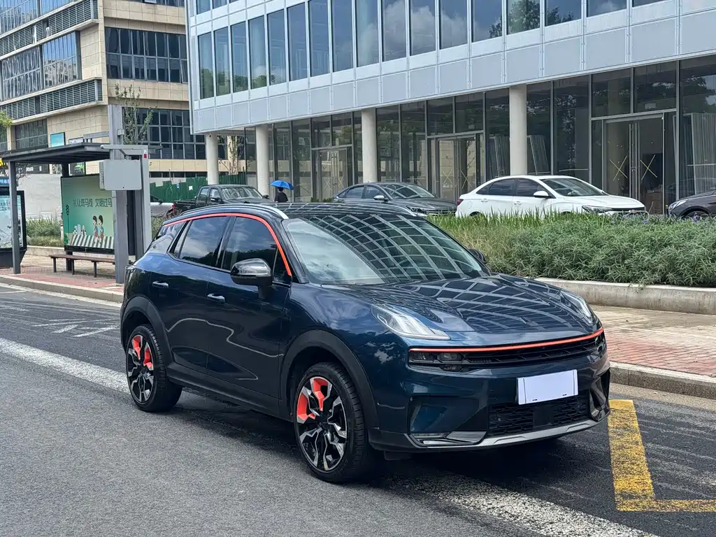 Lynk & Co 06 2020 1.5T Halo