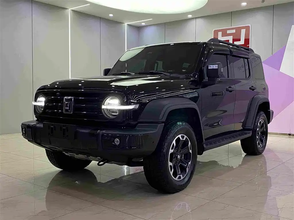 Tank 300 2025 Hi4-T 37.1kWh