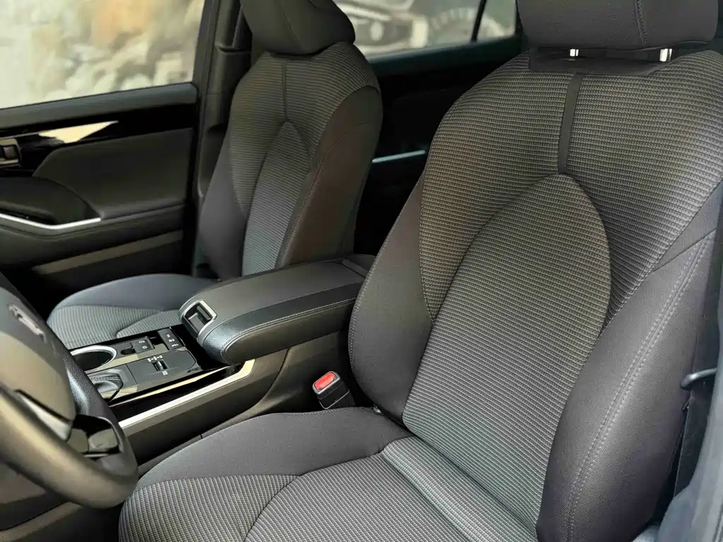 Toyota Crown Kluger 2023 2.5L HEV Elite