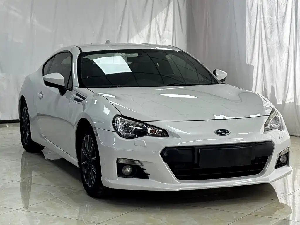 Subaru BRZ — миниатюра 8